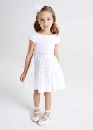 Šaty s krátkým rukávem a páskem bílé MINI Mayoral velikost: 104